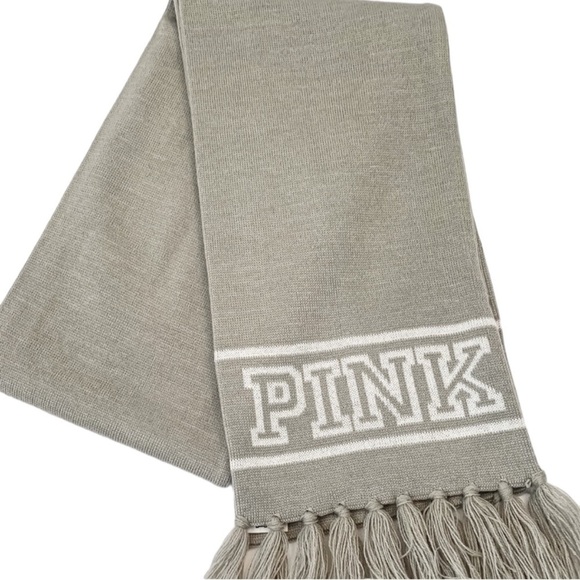 PINK VICTORIA’S SECRET Spellout Knit Scarf w/ Tassels in Gray/White - Picture 2 of 6